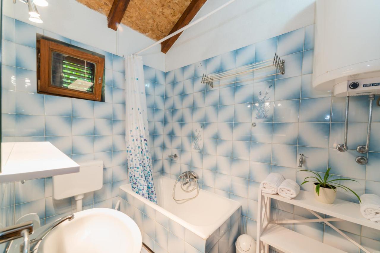 Apartmani Bugenvilija Brbinj المظهر الخارجي الصورة